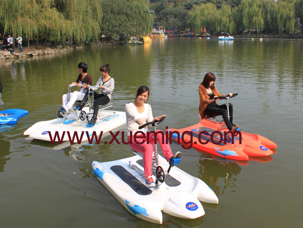 Water pedal boat